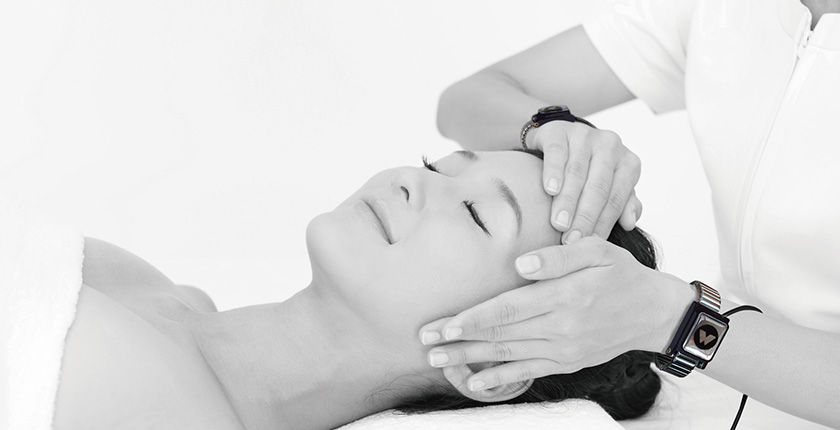 WINBACK BEAUTY - 革新的技術 ラジオ波施術機器